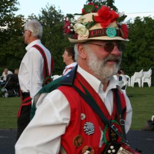 Hoxon Hundred morris dancing side