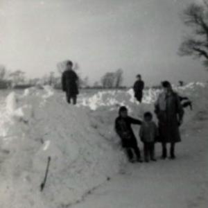 1962 Snow02