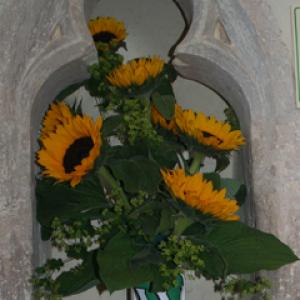 Flower Festival arrangement WI